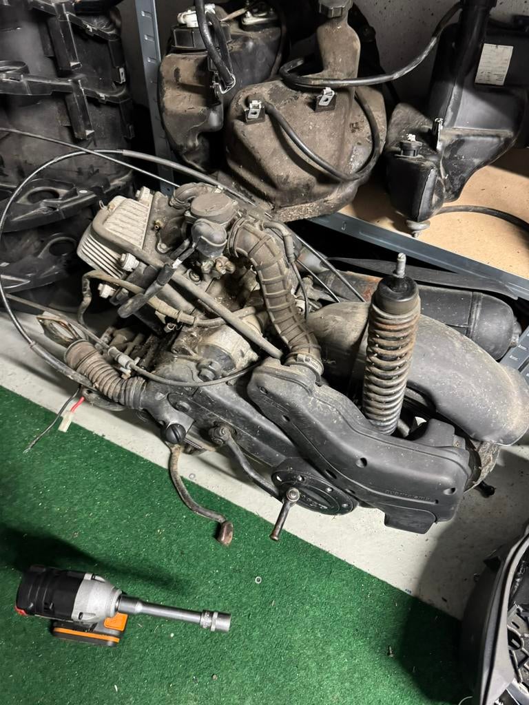 Piaggio zip 72cc blok (compleet) (lopend), Ophalen of Verzenden, Nieuw