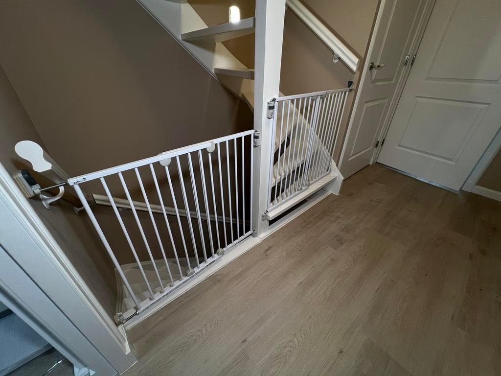 Safety 1st Traphekje 62-102cm, Kinderen en Baby's, Traphekjes, Ophalen, 100 tot 115 cm, Zo goed als nieuw, Metaal of IJzer