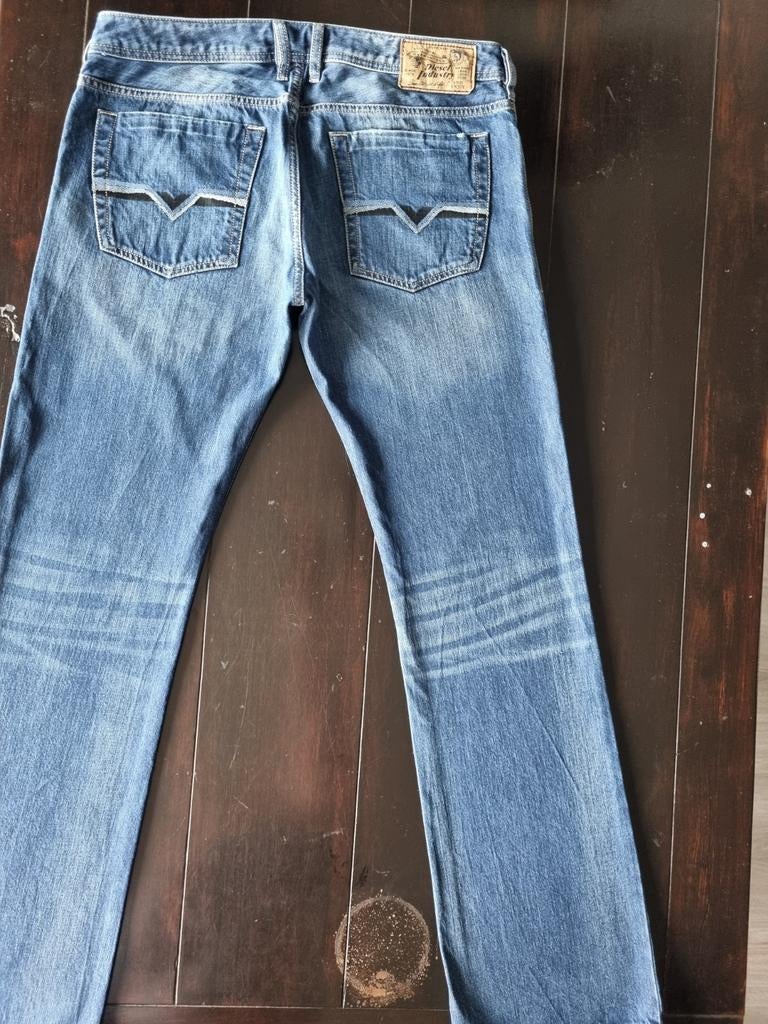ZGAN CLASSIC DIESEL ZATINY REGULAR BOOTCUT JEANS SIZE 34/34!, Ophalen of Verzenden, Zo goed als nieuw, Blauw, W33 - W34 (confectie 48/50)