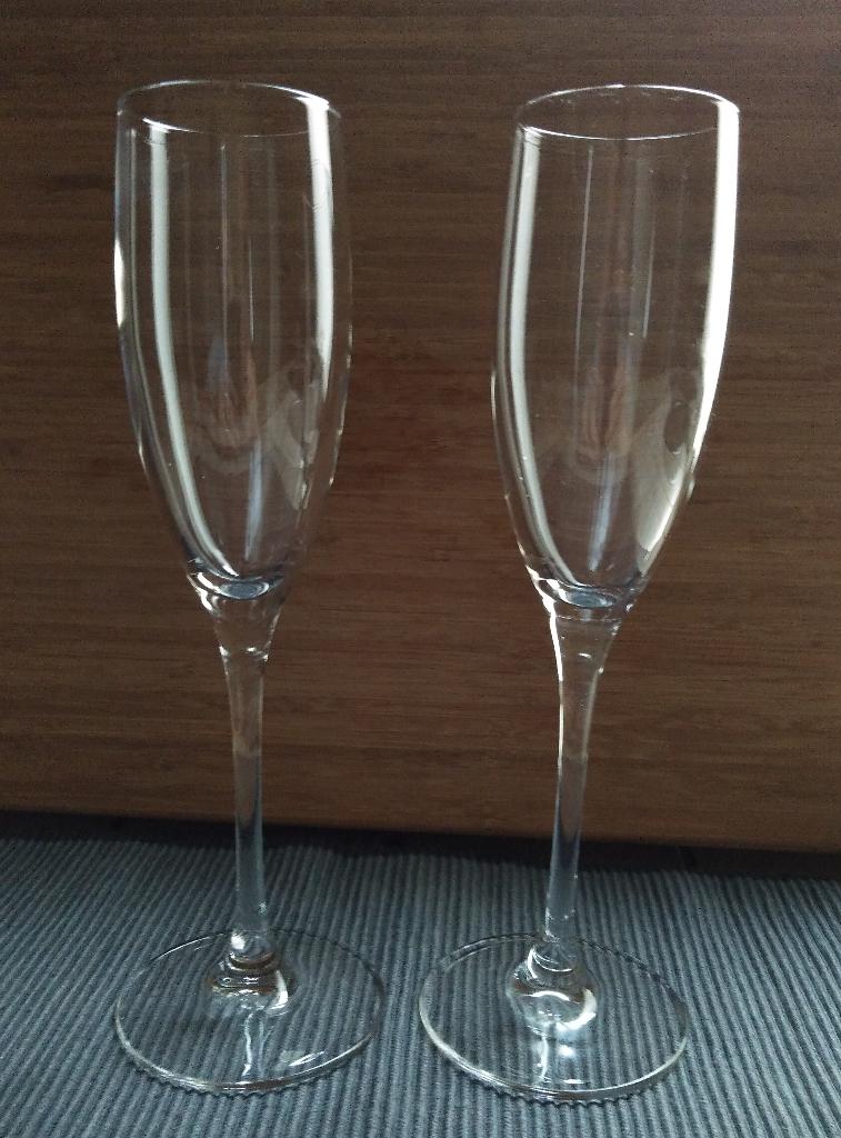 2 Champagneglazen " Luminarc France ", Glas of Glazen, Nieuw, Ophalen of Verzenden, Glas