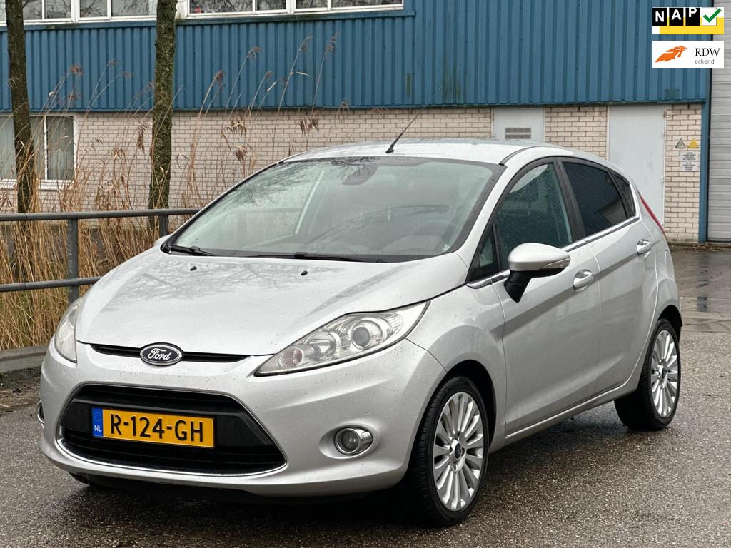 Ford Fiesta 1.4 Trend Clima 5 deurs! LM velgen! 1 jaar APK!, Voorwielaandrijving, Bedrijf, Handgeschakeld, Fiësta
