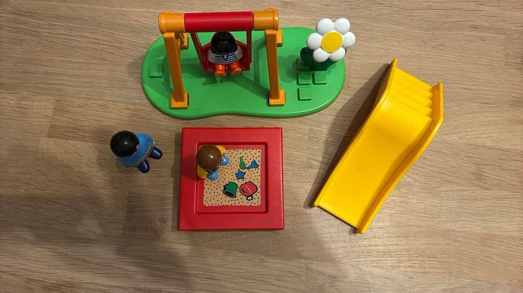 Playmobil 1 2 3 kinderspeeltuin, Ophalen of Verzenden, Zo goed als nieuw