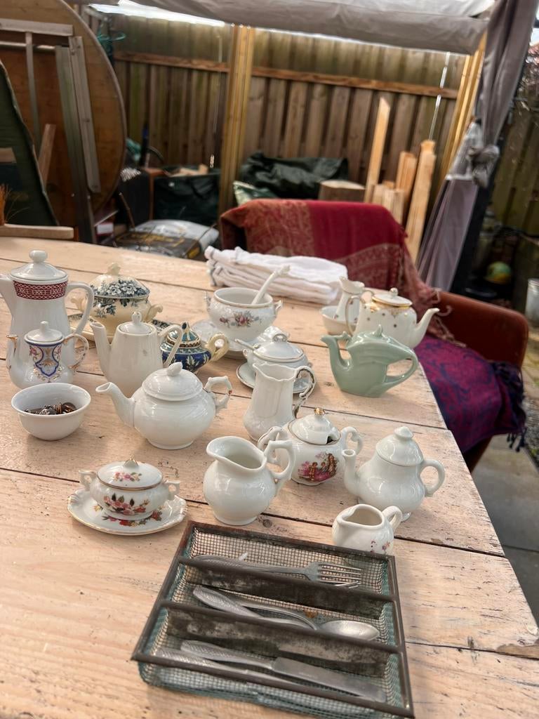 Brocante markt spulletjes, Ophalen