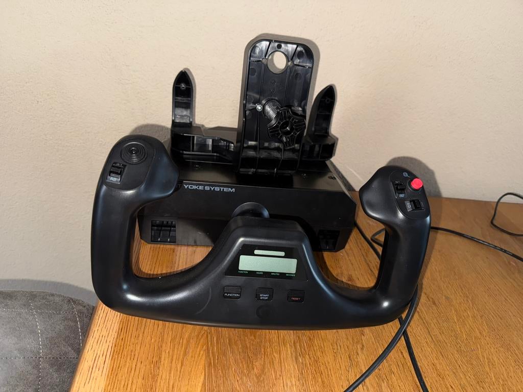 Logitech G Saitek Pro Flight Yoke, Ophalen, Zo goed als nieuw