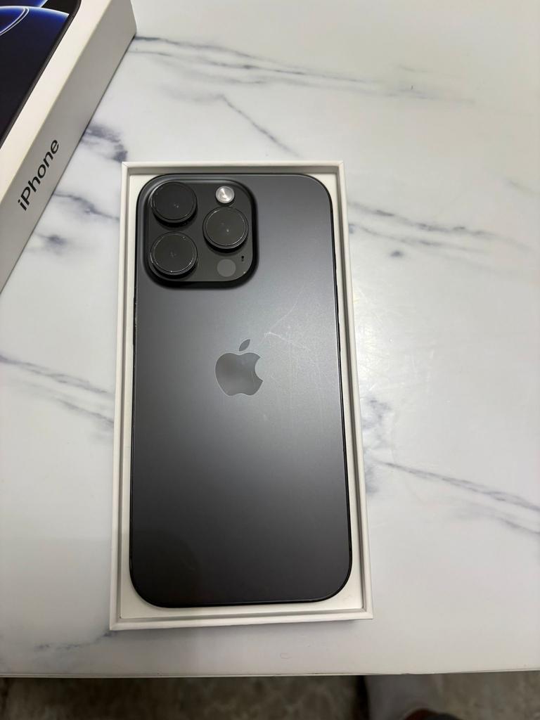 iPhone 16 Pro 256 GB - Zo goed als nieuw zonder barst!, Telecommunicatie, Mobiele telefoons | Apple iPhone, Zo goed als nieuw