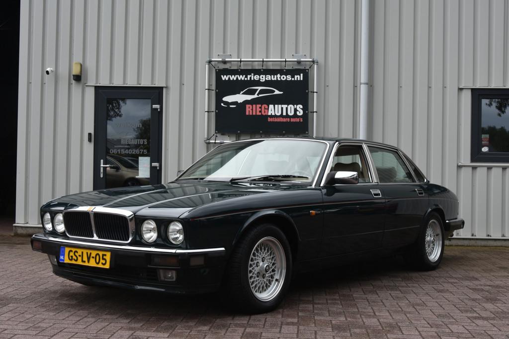 Jaguar XJ 6.0 V12 Origineel Nederlands! Nieuwe APK!, Auto's, Automaat, Achterwielaandrijving, 320 pk, Bedrijf