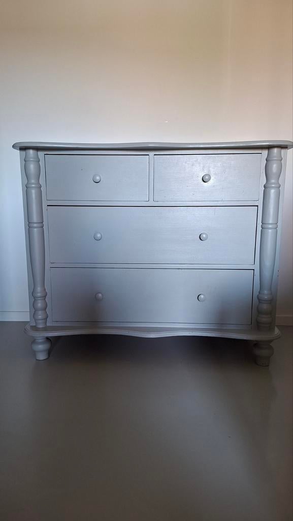 Brocante commode lichtgrijs, Ophalen, Gebruikt, 100 tot 150 cm, 3 of 4 laden