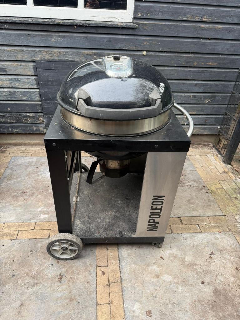 Napoleon PRO22 Kettle Cart Model, Tuin en Terras, Houtskoolbarbecues, Ophalen, Gebruikt, Napoleon