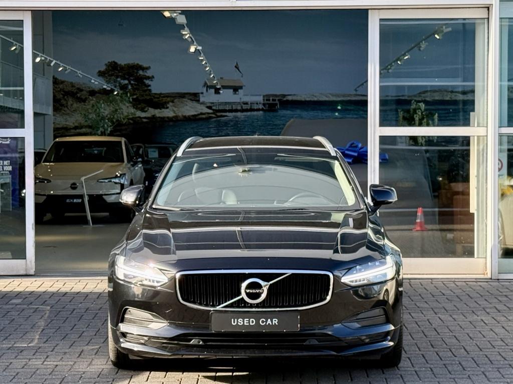 Volvo V90 T4 190PK Momentum |Adap.Cruise| Leder | Trekhaak |, 12 maanden, 4 cilinders, 93 €/maand, 750 kg