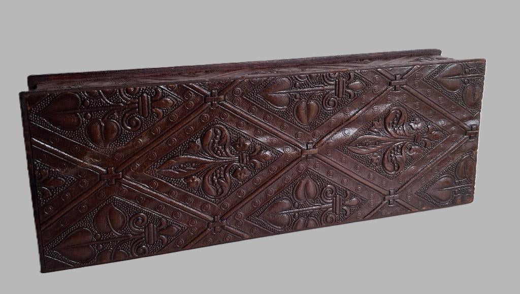 Handschoenendoos Gothic Fleur de Lis neogotisch 1880-1900, Antiek en Kunst, Verzenden