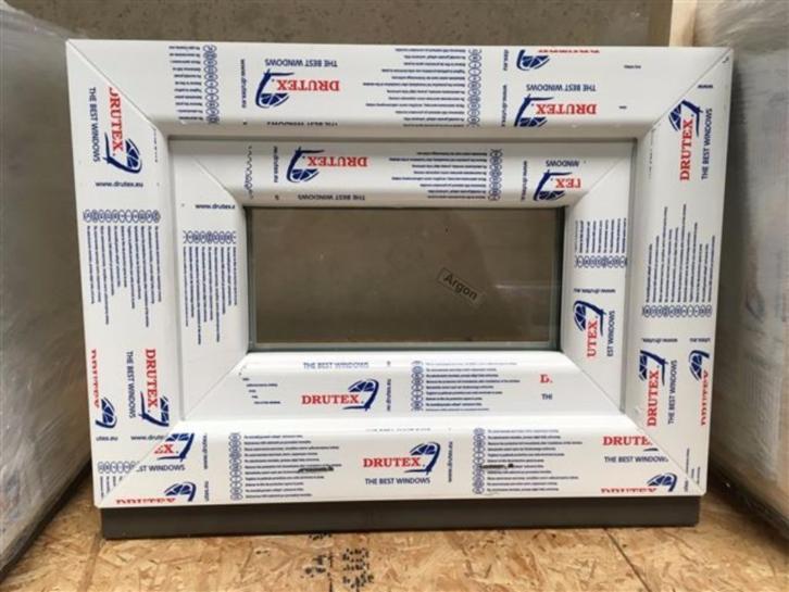 Kunststof kiep kozijn 50 x 32 cm wit RAL 9016, Niet ingevuld, Kunststof, Minder dan 75 cm, Raamkozijn