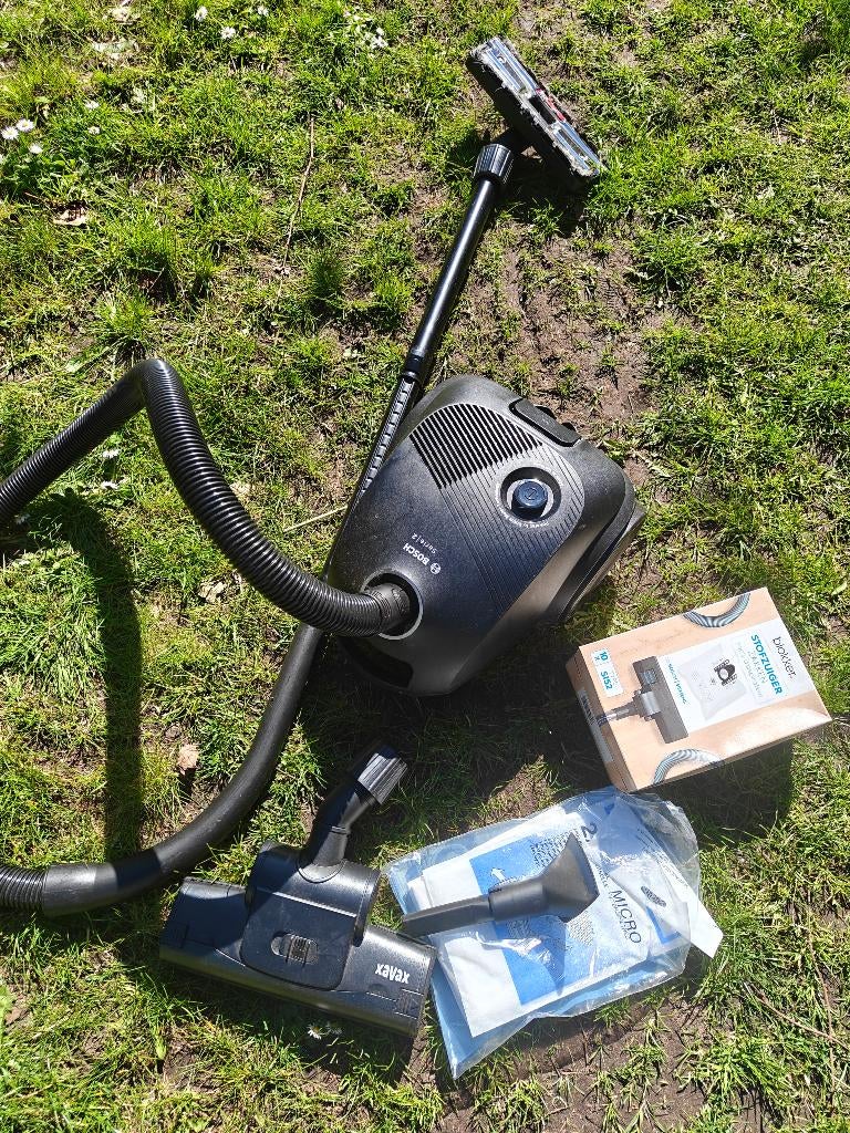 stofzuiger Bosch serie 2 te koop, Witgoed en Apparatuur, Stofzuigers, Gebruikt, Stofzuiger, Minder dan 1200 watt, Ophalen