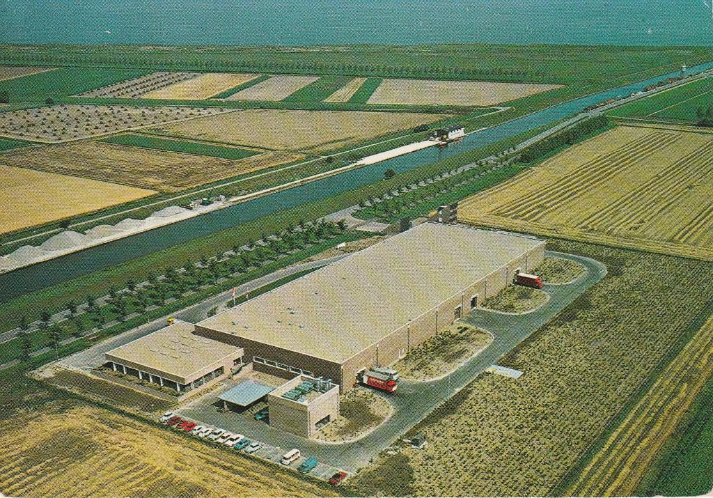 Erven Warnink Advocaat Manufactory Middelharnis, Verzamelen, Ansichtkaarten | Nederland, Ophalen of Verzenden, 1960 tot 1980, Ongelopen