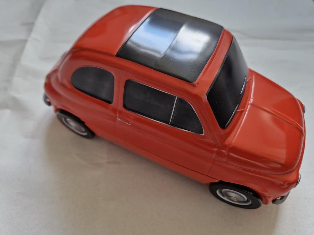 Fiat 500. Rode auto. Blik. Nieuw., Ophalen of Verzenden, Nieuw, Overige, Overige merken