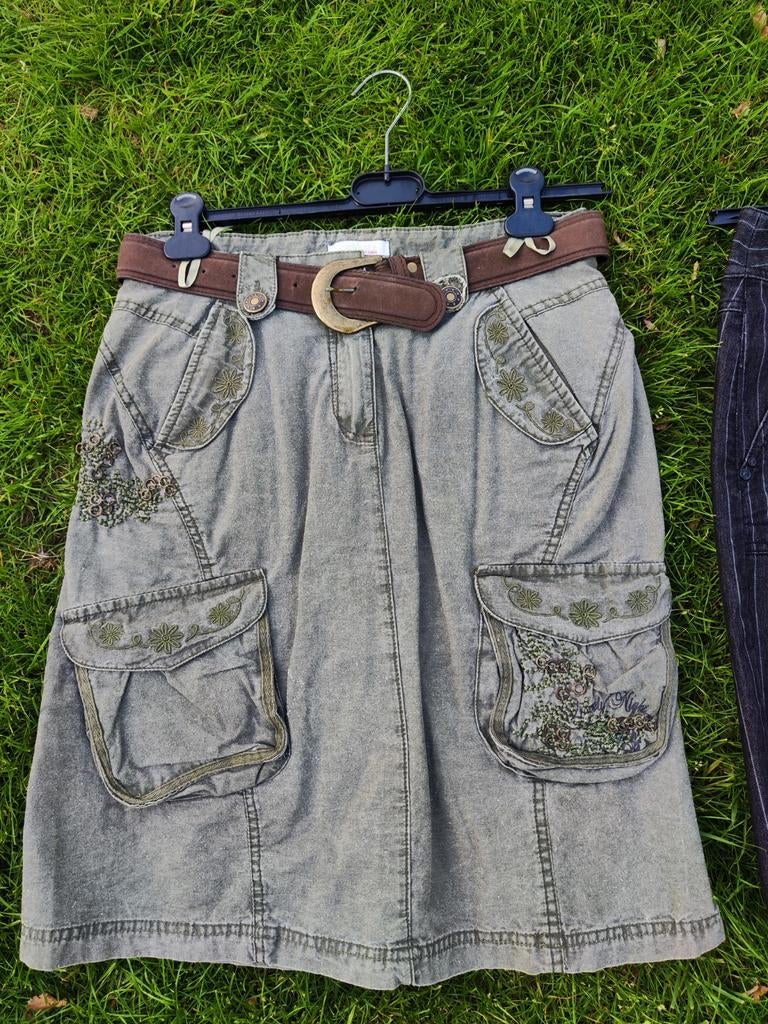 Groene rok met riem en zakken maat m, Kleding | Dames, Rokken, Maat 38/40 (M), Ophalen of Verzenden, Zo goed als nieuw, Boven de knie