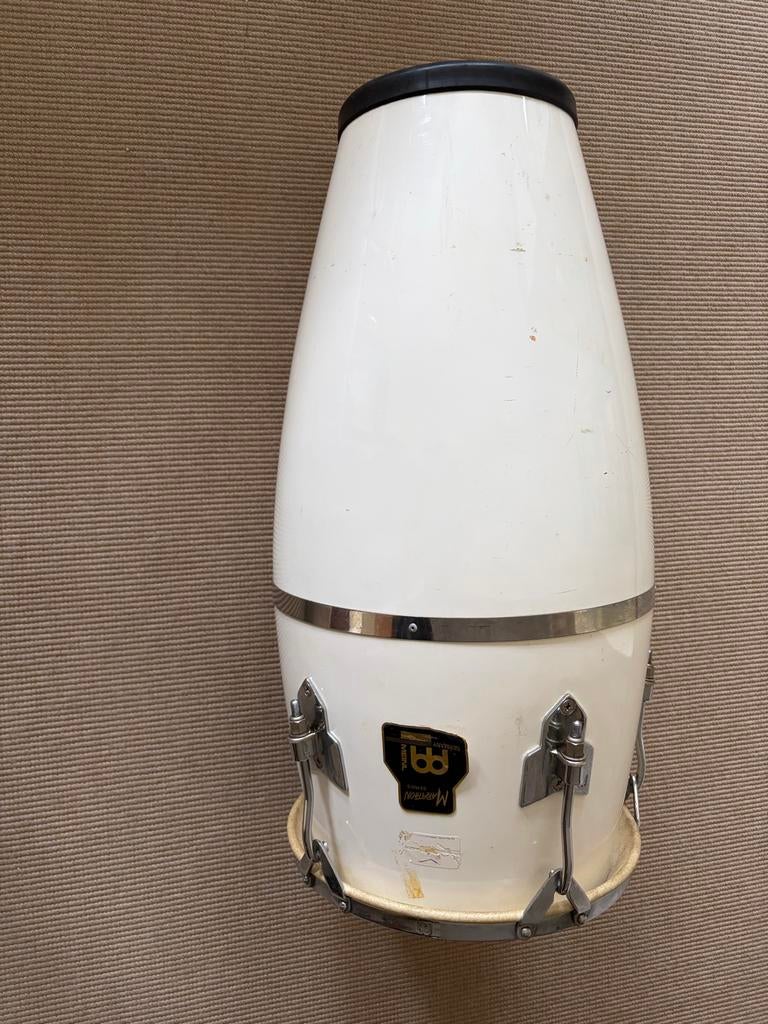 Meinl Marathon Series Conga - Wit, Muziek en Instrumenten, Percussie, Ophalen, Gebruikt, Trommel