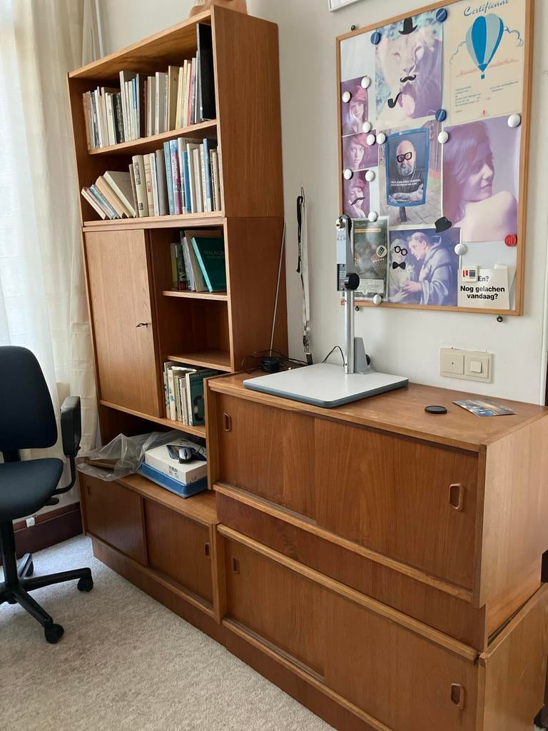 Retro! Antiek! Vintage! Houten boekenkasten met schuifdeuren, Huis en Inrichting, Kasten | Boekenkasten, Ophalen, Gebruikt, 100 tot 150 cm