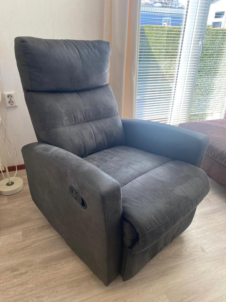 Relax fauteuil, kleur bruin, Ophalen, Gebruikt, 75 tot 100 cm, Stof
