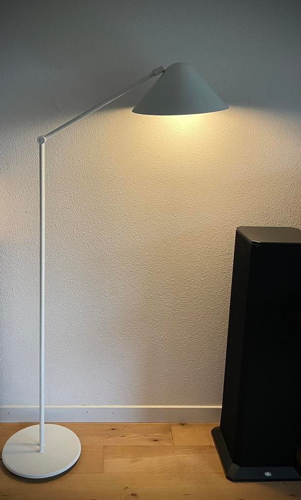 Hala Zeist retro vintage vloerlamp wit 150 cm., Ophalen of Verzenden, Zo goed als nieuw, Metaal