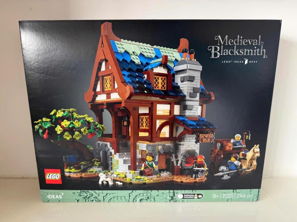 Lego 21325 Medieval Blacksmith (nieuw in doos), Ophalen of Verzenden, Nieuw, Complete set, Lego
