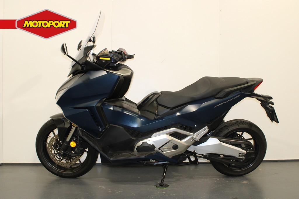 Honda NSS 750 Forza (bj 2021), Bedrijf, Mc.benelux@honda-eu.com, Toermotor, Doornveld 180
B-1731  Zellik, BE