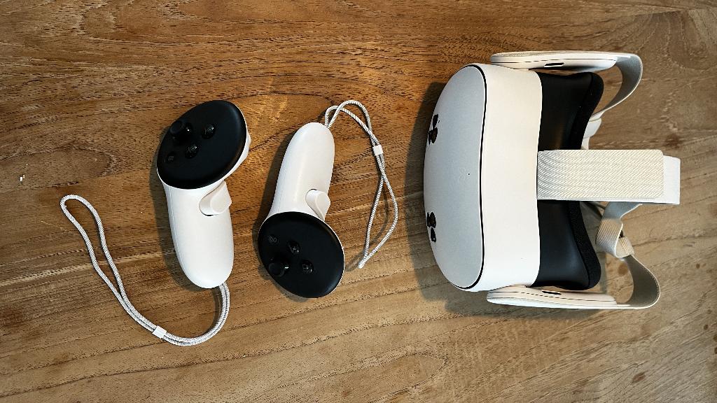 meta quest 2 vr bril in prima conditie, Ophalen of Verzenden, Zo goed als nieuw, VR-bril, Overige platformen