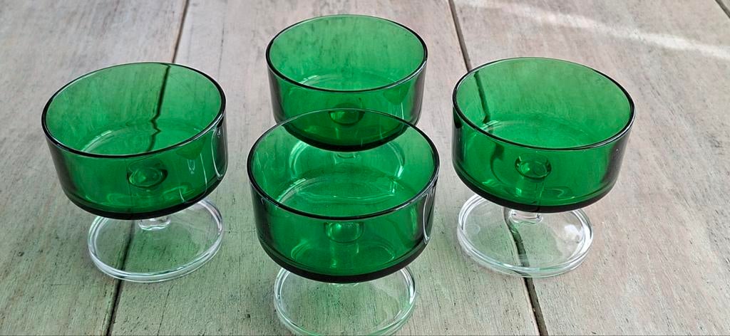 Luminarc France Cavalier dessert glas groen vintage jaren 70, Ophalen of Verzenden, Zo goed als nieuw, Overige typen