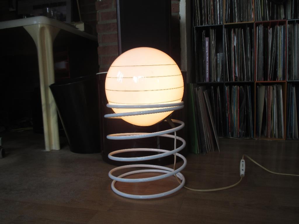 Spiraal bollamp jaren 70 space age design retro 25 cm x 50 h, Huis en Inrichting, Gebruikt, ?, Glas, Minder dan 100 cm