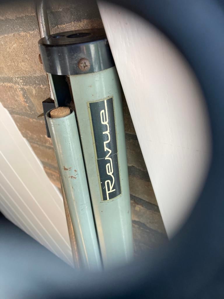 Revue projectiescherm, Audio, Tv en Foto, Projectieschermen, Ophalen, Handmatig, Gebruikt