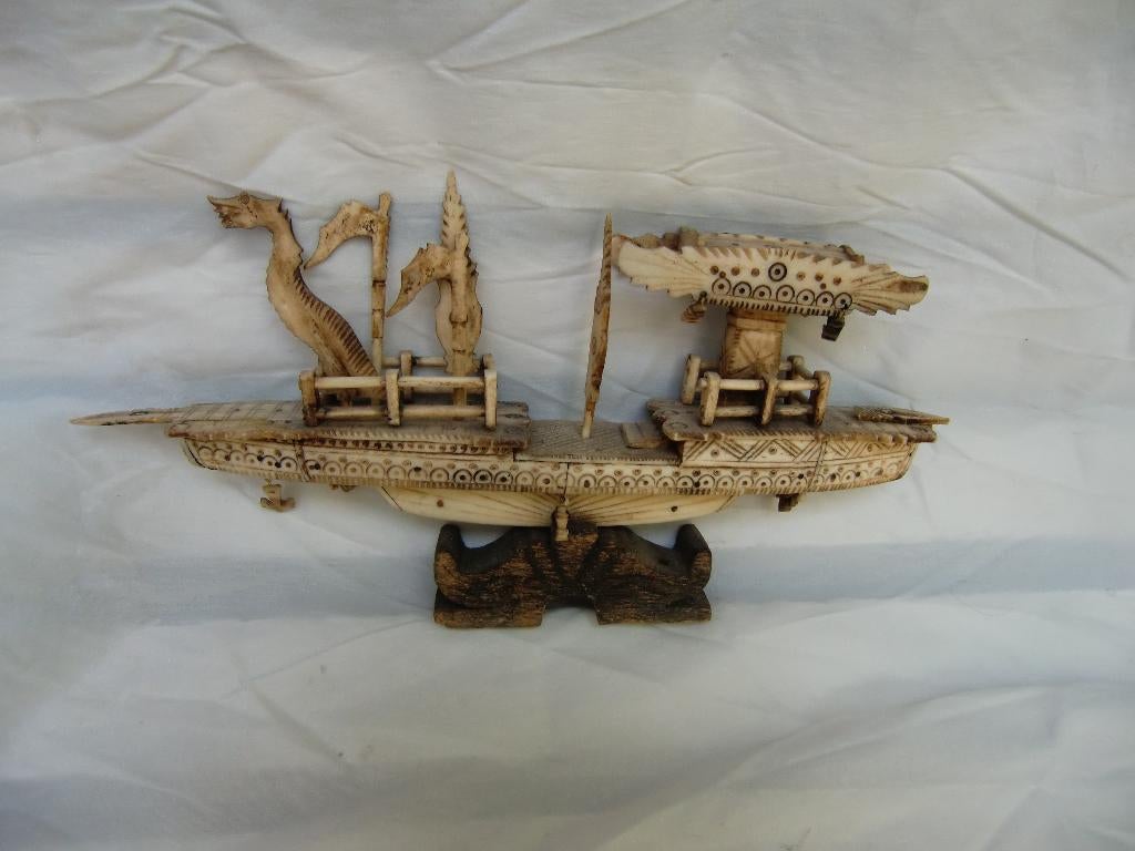 Indisch miniatuur bootje, Antiek en Kunst, Antiek | Speelgoed, Ophalen