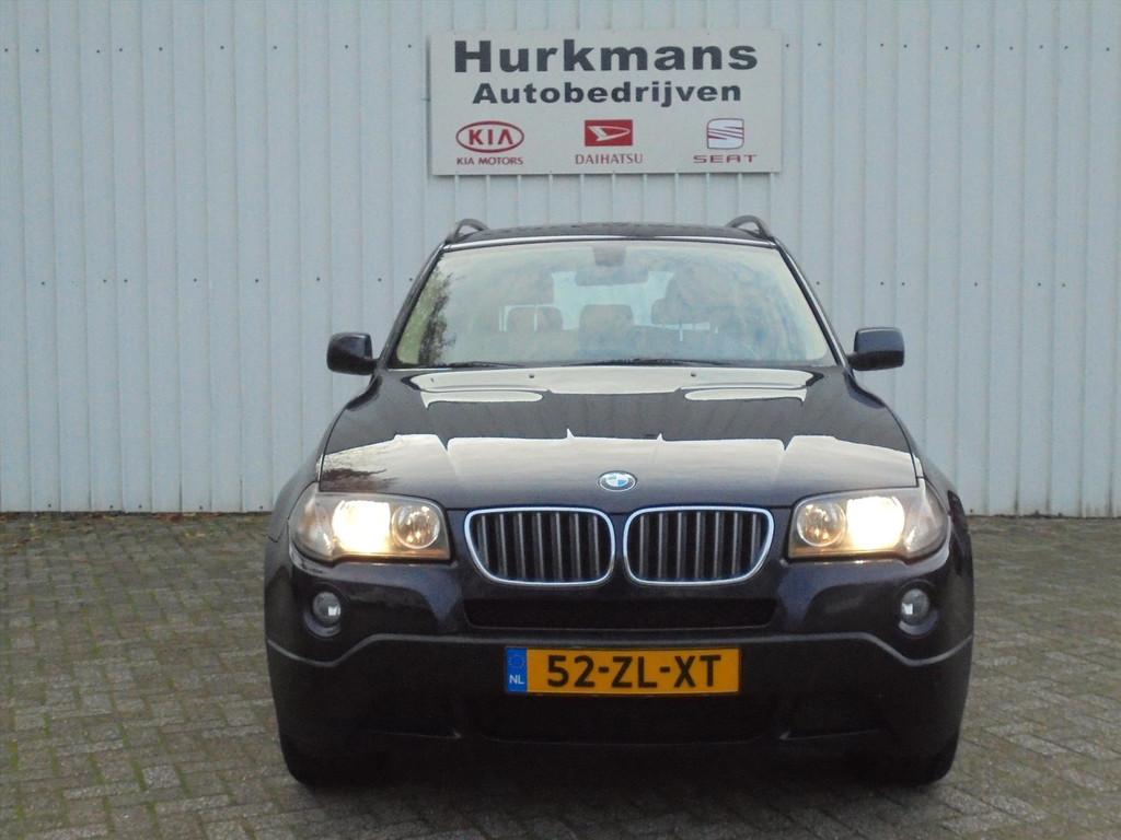BMW X3 2.5 SI AUTOMAAT NL-AUTO YOUNGTIMER LEER, Automaat, Beige, 2497 cc, Blauw