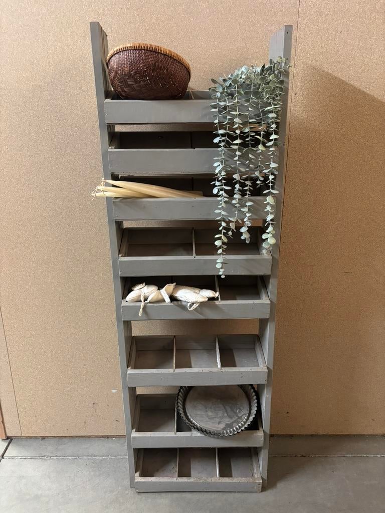 Brocante grutterskast / kast / rek / vakkenkast, Antiek en Kunst, Curiosa en Brocante, Ophalen of Verzenden