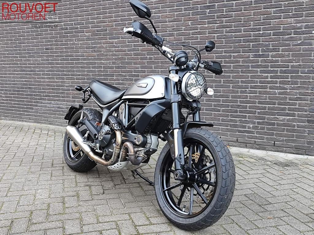 DUCATI SCRAMBLER ICON ABS - foto 3