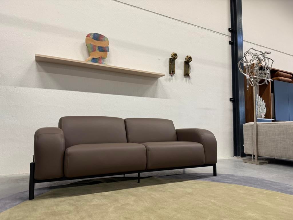 Nieuw Harvink de Baai Bank 2,5 Zits Bruin leer Design 214, Harvink, Ophalen of Verzenden, Leolux Gelderland Jori Spectrum Design on Stock Eyye Montis