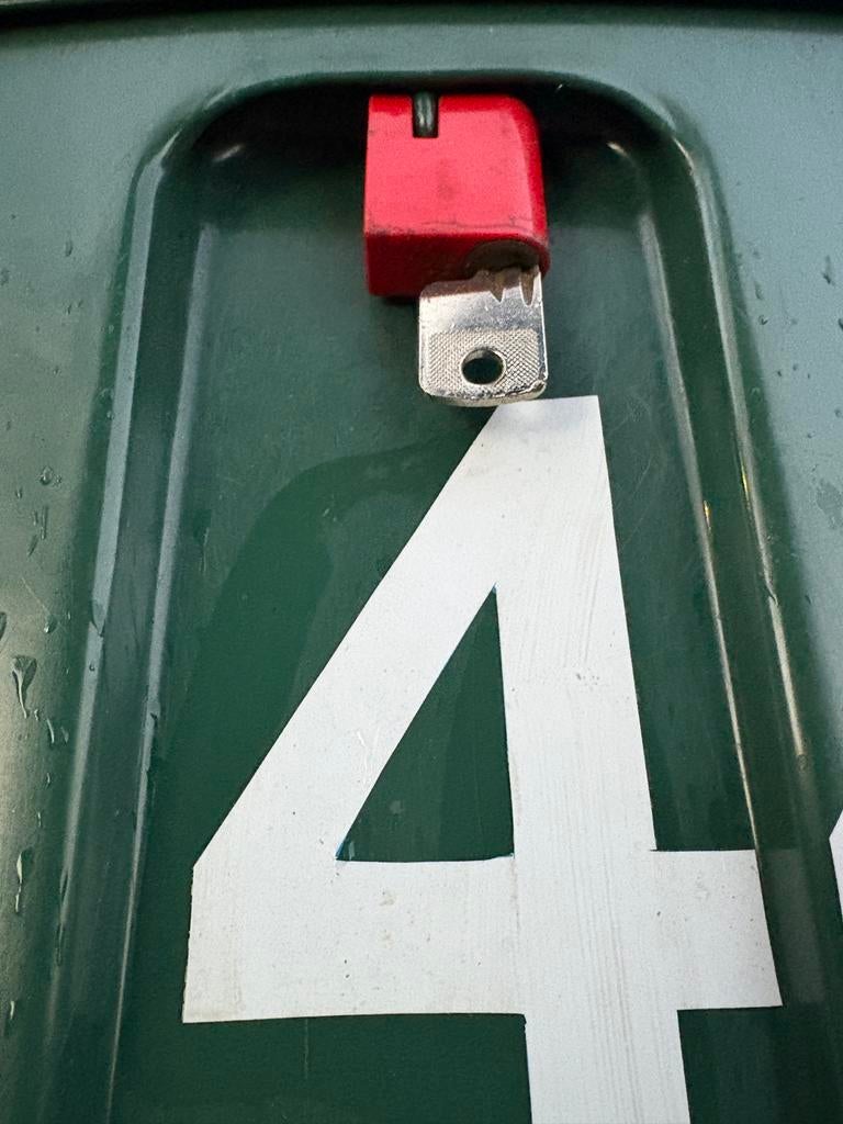 Originele PTT brievenbus, Ophalen, Gebruikt, Kunststof, Wandbrievenbus