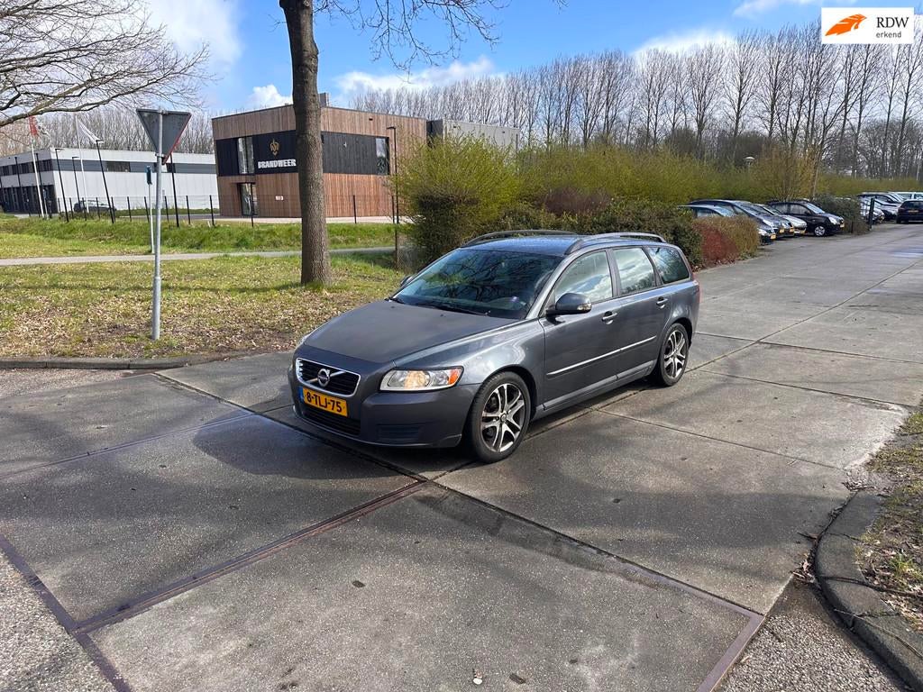 Volvo V50 1.6D S/S Momentum Clima.Navi, Voorwielaandrijving, Gebruikt, 4 cilinders, 700 kg