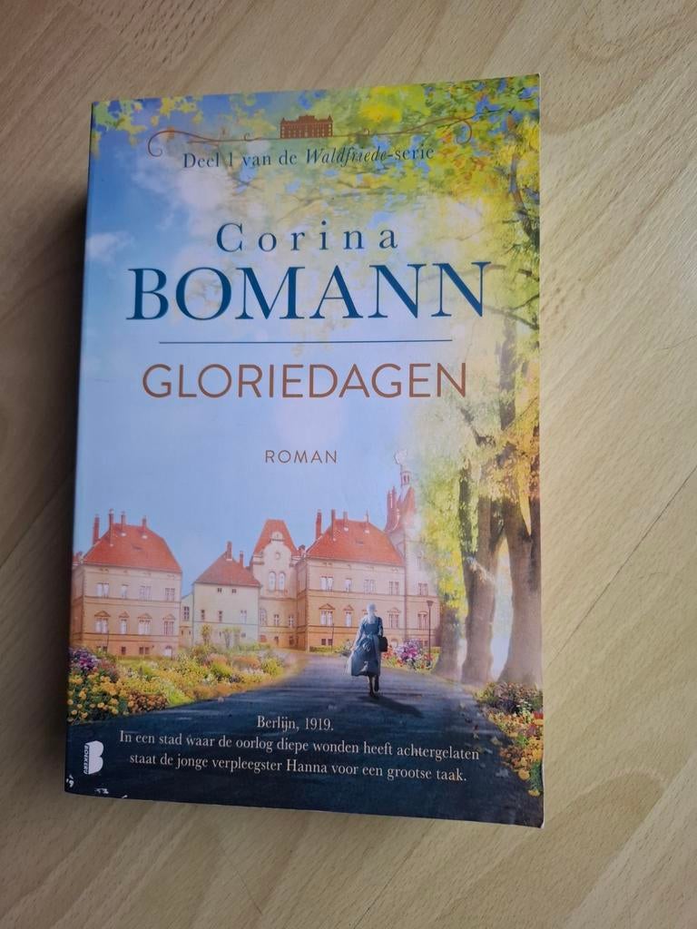 Corina Bomann Gloriedagen, Boeken, Romans, Ophalen of Verzenden, Zo goed als nieuw