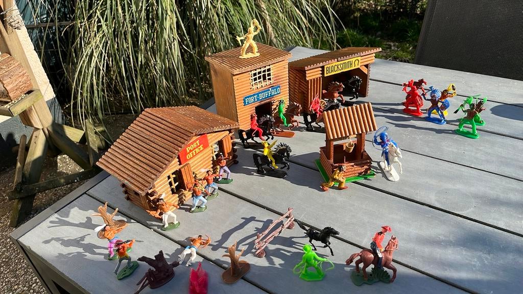 Je eigen Tombestone city., Ophalen of Verzenden, Gebruikt