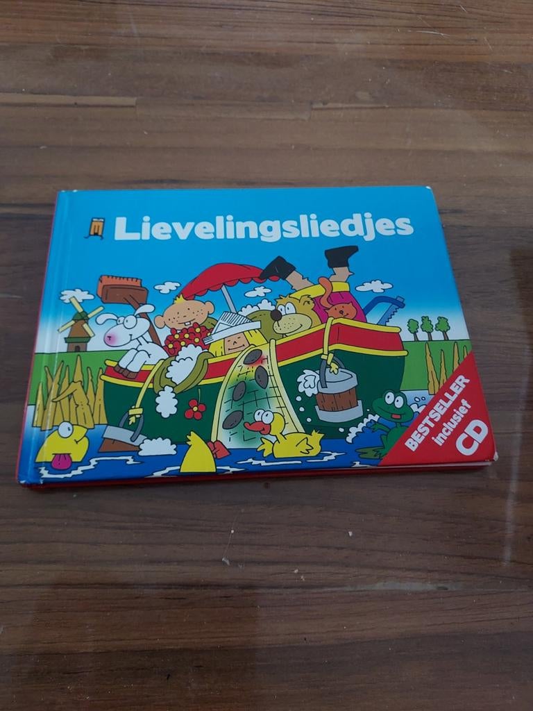 Lievelingsliedjes - Bestseller inclusief CD, Ophalen of Verzenden, Gelezen, Onbekend, 1 tot 2 jaar