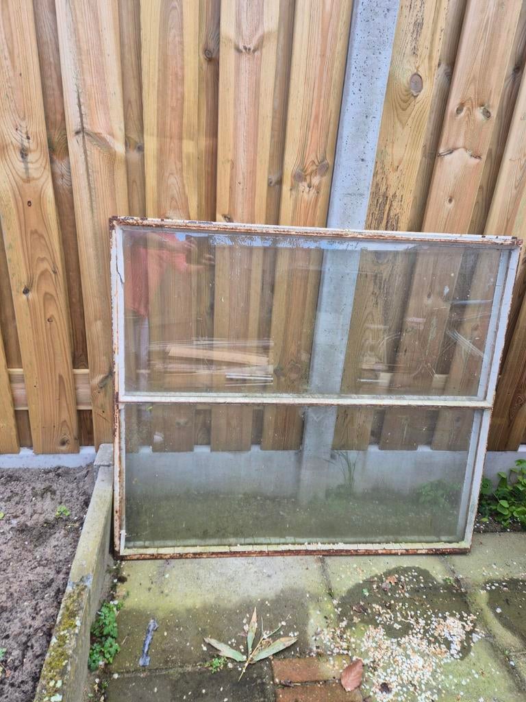Stalen oude ramen, Ophalen, 80 tot 120 cm, Gevelraam of Ruit