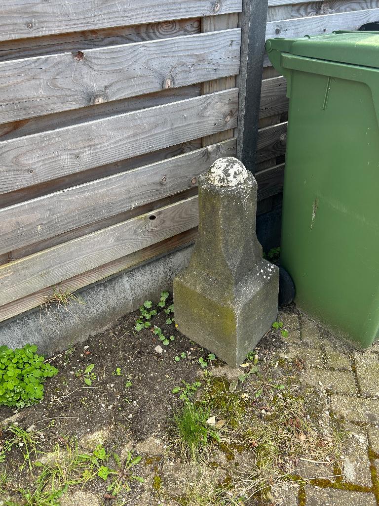 Betonnen sierpaal, Tuin en Terras, Ophalen, Gebruikt, Overige materialen, Overige typen