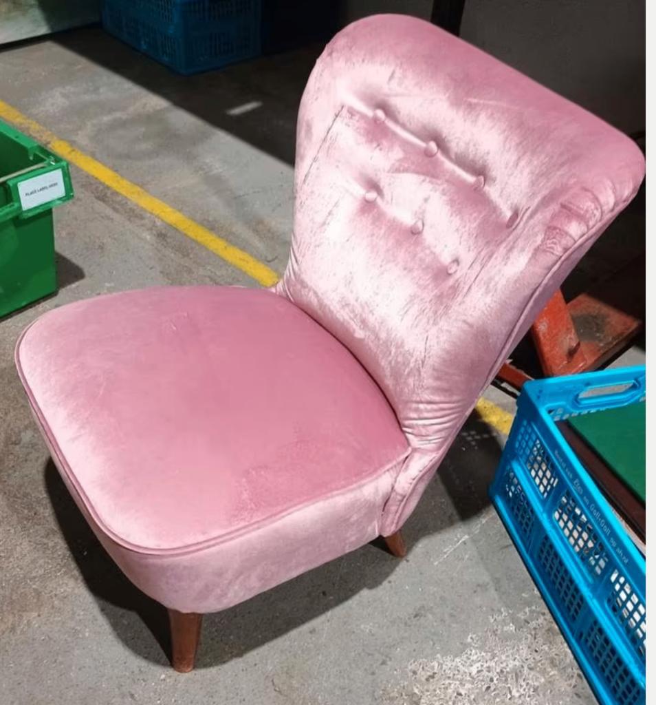 Artifort Theo Ruth model 102 fauteuil, Ophalen