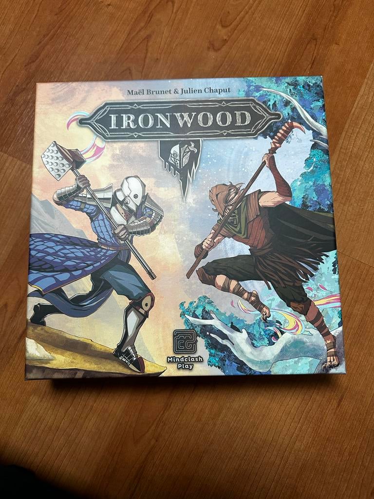 Ironwood bordspel - Strategisch kaartspel, Ophalen of Verzenden, Zo goed als nieuw