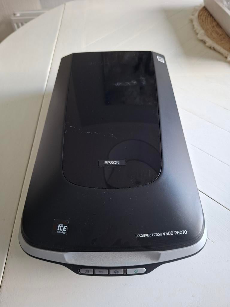 Epson Perfection V500 Photo, Computers en Software, Ophalen, Zo goed als nieuw, Fotoscanner