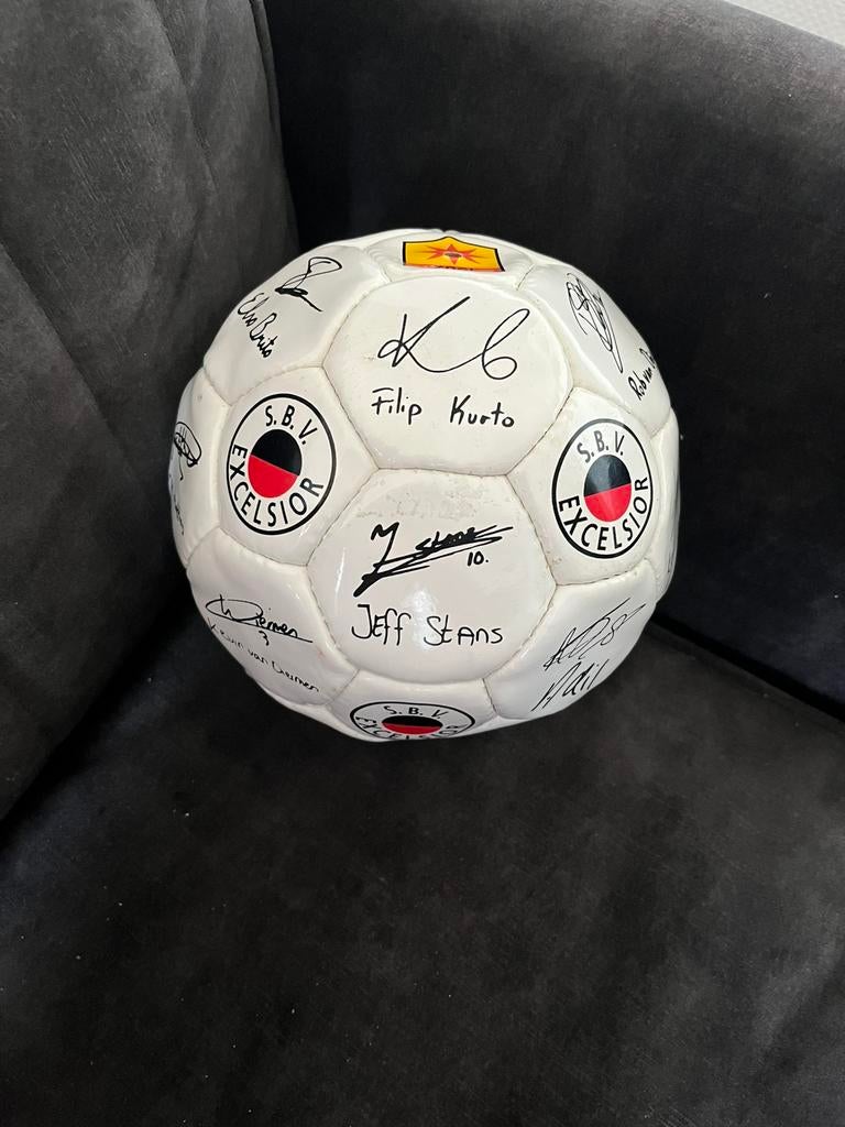(Collectors item) voetbal excelsior, Sport en Fitness, Voetbal, Ophalen of Verzenden, Zo goed als nieuw, Bal