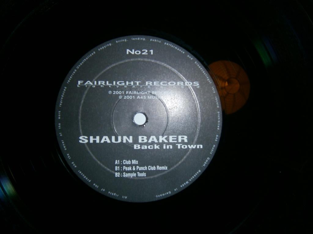 Shaun Baker – Back In Town. 2001. Techno Trance, Hard Trance, Cd's en Dvd's, Vinyl | Dance en House, Zo goed als nieuw, Techno of Trance
