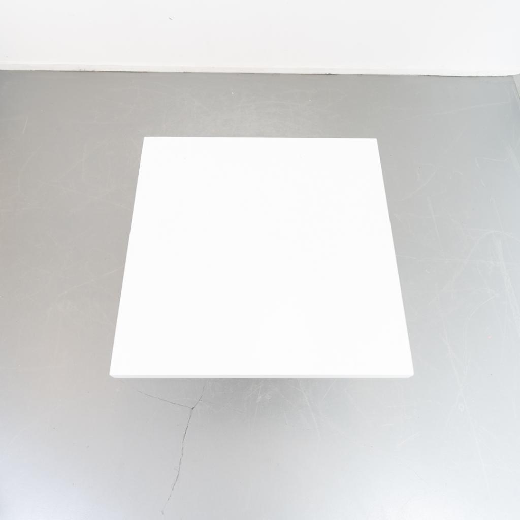 2 Moooi Design Container Table 70x70 cm Oranje, Niet ingevuld, 50 tot 100 cm, Niet ingevuld, 50 tot 100 cm