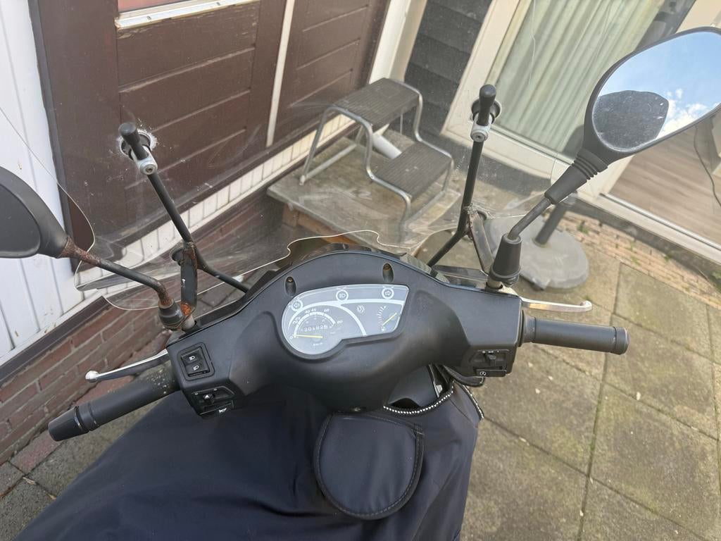 Xpro50 bezorg scooter, Fietsen en Brommers, Brommeronderdelen | Scooters, Ophalen of Verzenden, Gebruikt, Overige typen, Overige merken