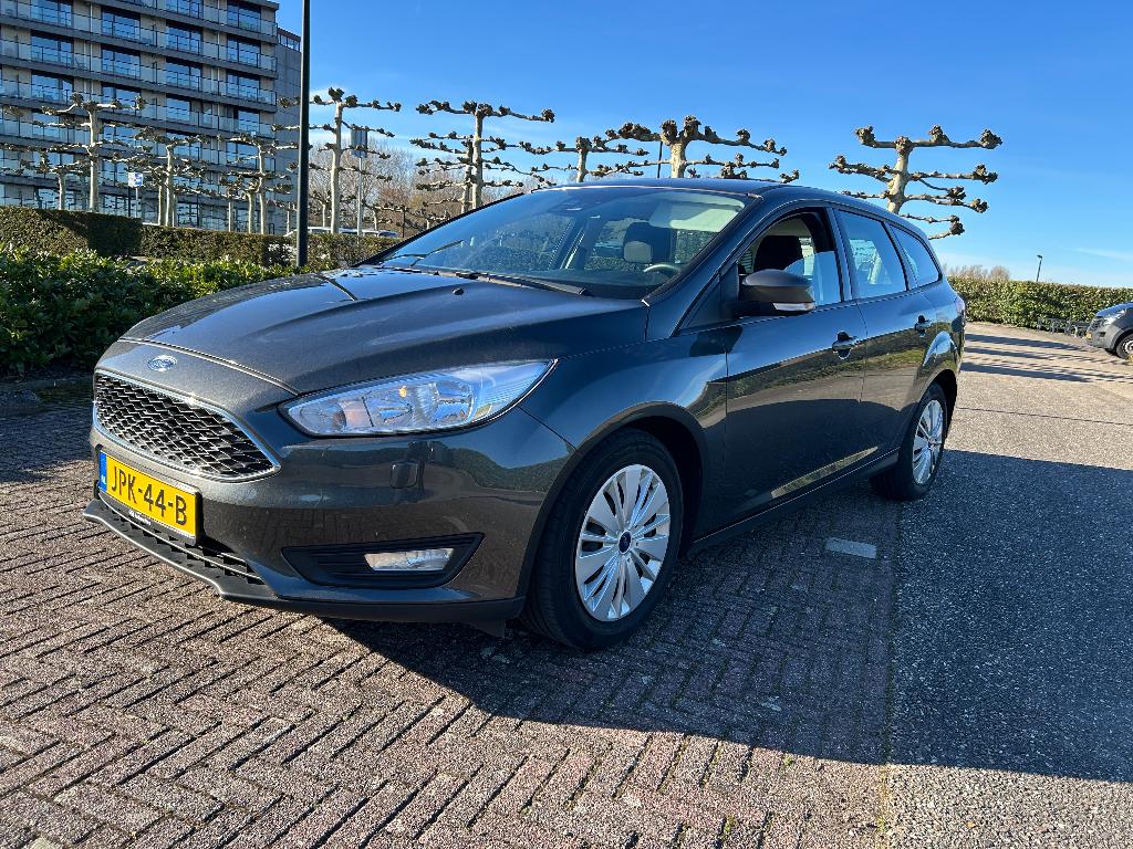Ford Focus 1.0 Ecoboost 125pk 2017 Grijs, Auto's, Handgeschakeld, 1216 kg, Particulier, 3 cilinders