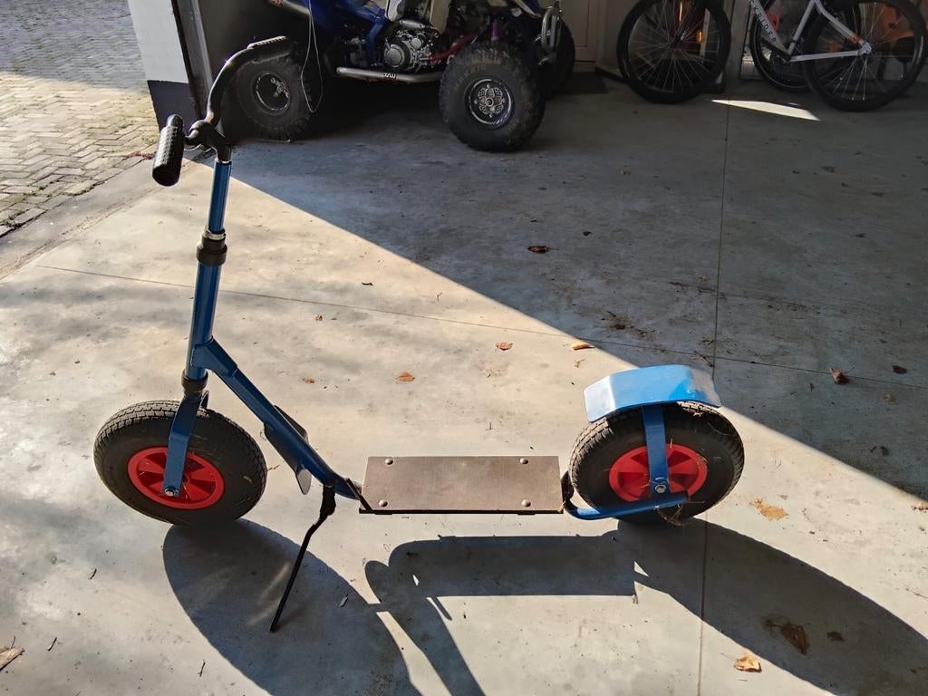 Grote step, Fietsen en Brommers, Steps, Ophalen, ., Zo goed als nieuw, .